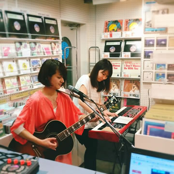 柳田久美子 レコード インタビュー | レコードストア・デイ 2016 - | Record CD Online Shop